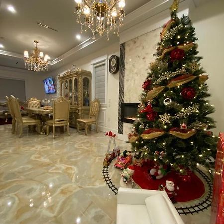 וונקובר Milano Luxury Suite מראה חיצוני תמונה